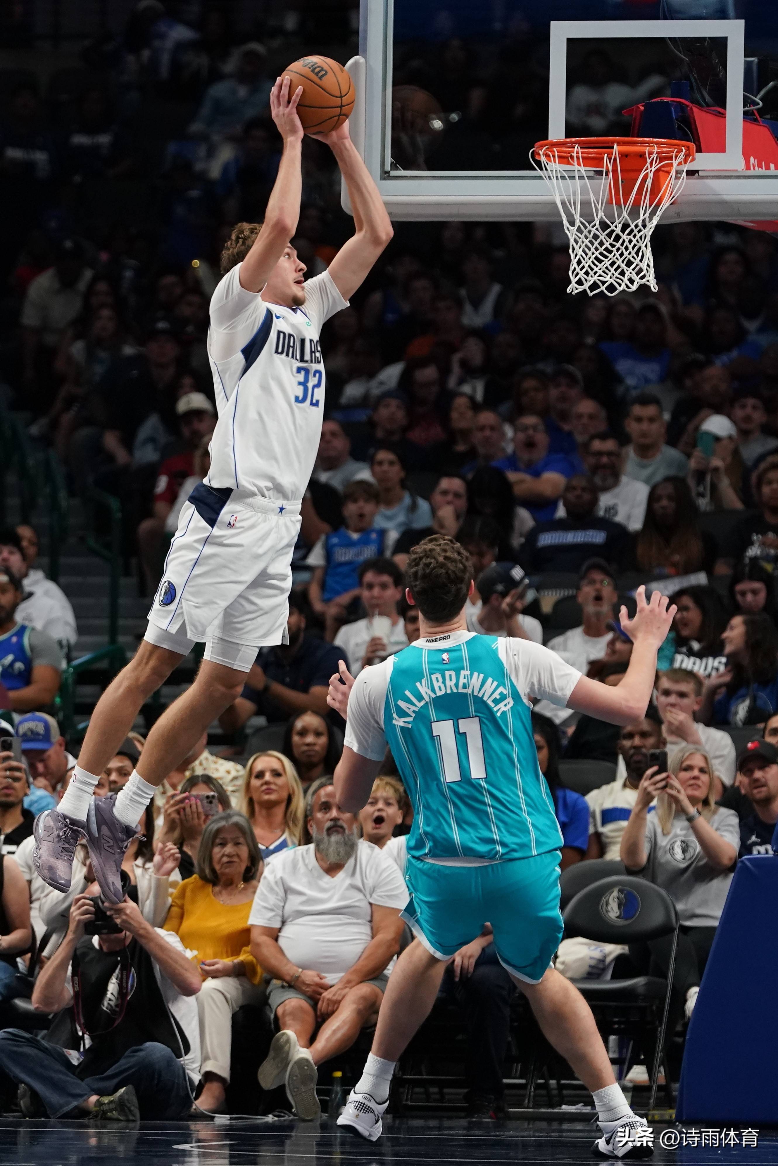 重磅!浓眉哥连续十二场比赛得分超过问鼎冠军巴特勒在法国队比赛中爆冷,芝加哥公牛今夜绝杀压哨的简单介绍-金年会娱乐网站