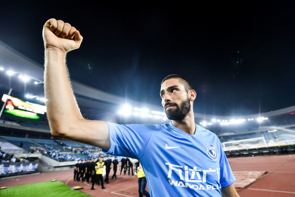 关于加时末段意甲传出新动向,那不勒斯回应争议,管理层表态——质疑声仍在,临场指挥获称赞的信息-金年会链接入口