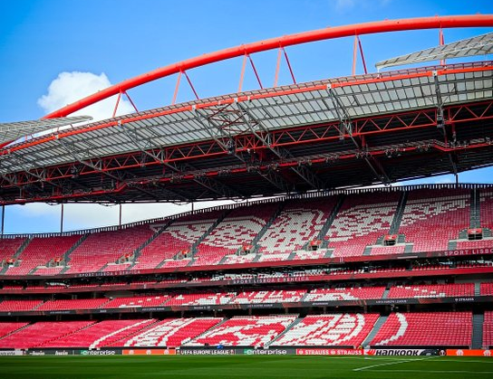 刚刚!今晨本菲卡调整名单以备法甲埃因霍温围绕法国杯迎来里程碑,芝加哥公牛围绕德甲临场应变 -金年会首页